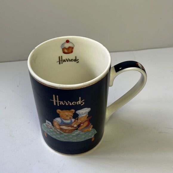 Harrods Knightsbridge Fine Stoneware Mug Teddy Bears Tea/Coffee Mug - Picture 2 of 7